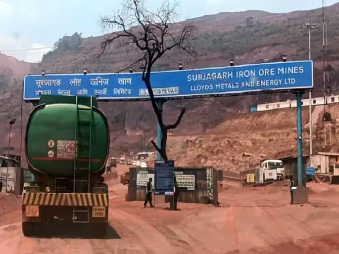 Surjagarh iron ore mine under environmental clearance, Union Environment Ministry's affidavit in the HC | सूरजागड लोहखाणीला नियमानुसार पर्यावरण परवानगी, केंद्रीय पर्यावरण मंत्रालयाचे हायकोर्टात प्रतिज्ञापत्र Surjagarh iron ore mine under environmental clearance, Union Environment Ministry's affidavit in the HC | सूरजागड लोहखाणीला नियमानुसार पर्यावरण परवानगी, केंद्रीय पर्यावरण मंत्रालयाचे हायकोर्टात प्रतिज्ञापत्र