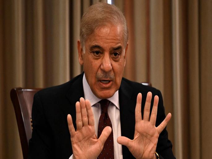 Pakistan is open to participating in any neutral, transparent and credible investigation on Pahalgam terror Attack - Shehbaz Sharif | "जर सिंधु नदीचं पाणी रोखलं तर...": पाकिस्तानी PM शहबाज शरीफ यांची भारताला पोकळ धमकी Pakistan is open to participating in any neutral, transparent and credible investigation on Pahalgam terror Attack - Shehbaz Sharif | "जर सिंधु नदीचं पाणी रोखलं तर...": पाकिस्तानी PM शहबाज शरीफ यांची भारताला पोकळ धमकी