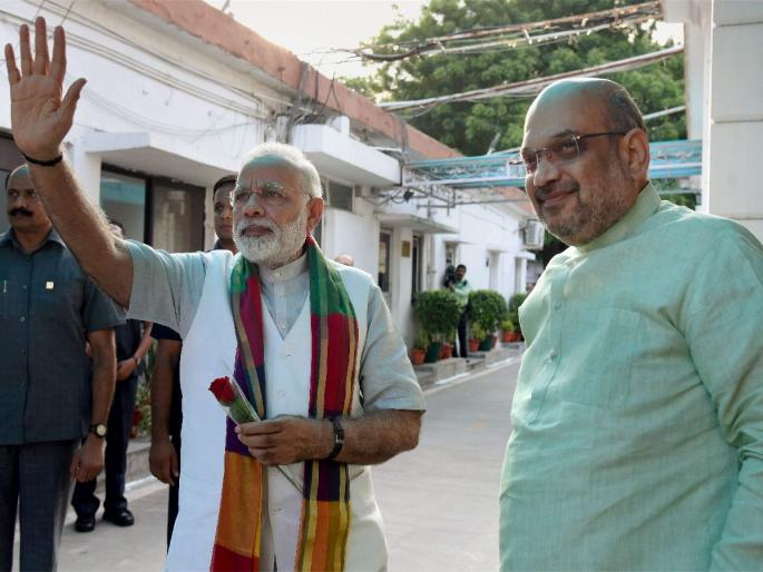 Narendra modi amit shah duo may drop half of sitting bjp mps for 2019 loksabha elections | 'या' कारणामुळे भाजपाच्या ५० टक्के खासदारांचा पत्ता कट करणार मोदी-शहा!