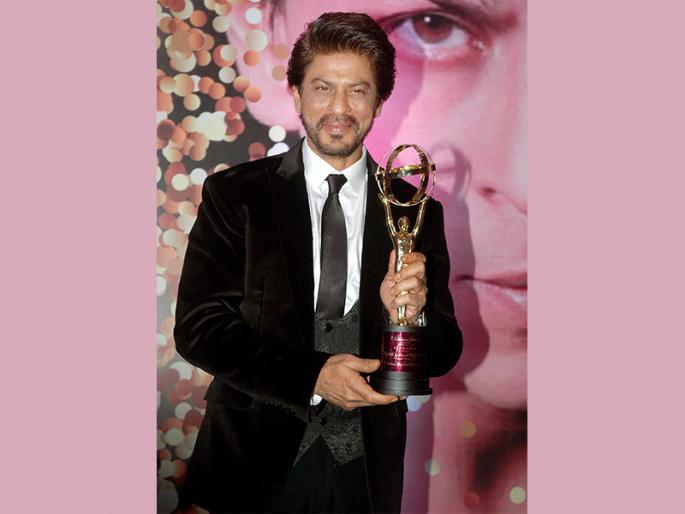 IFFI inaugurated by Shah Rukh Khan, in announcer from organizers | इफ्फीचे उद्घाटन शाहरूख खानच्या हस्ते, आयोजकांकडून घोषणा IFFI inaugurated by Shah Rukh Khan, in announcer from organizers | इफ्फीचे उद्घाटन शाहरूख खानच्या हस्ते, आयोजकांकडून घोषणा