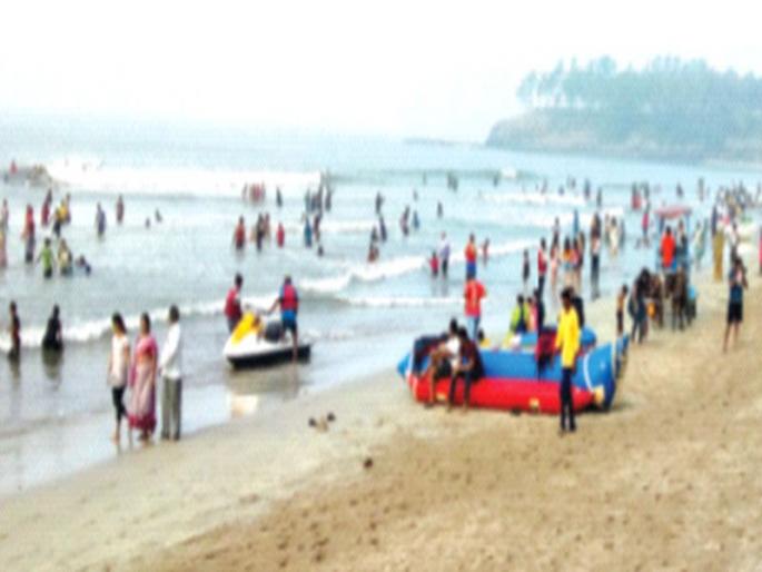 Diveagar in Shrivardhan taluka is popular among tourists | श्रीवर्धन तालुक्यातील दिवेआगरला पर्यटकांची पसंती; गुलाबी थंडीत निसर्गसौंदर्याची भुरळ Diveagar in Shrivardhan taluka is popular among tourists | श्रीवर्धन तालुक्यातील दिवेआगरला पर्यटकांची पसंती; गुलाबी थंडीत निसर्गसौंदर्याची भुरळ