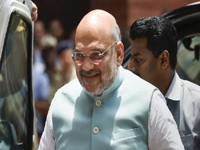 amit shah ahmedabad visit, police order to close windows and doors of vejalpur area houses | अमित शहांच्या हस्ते पक्षाच्या कम्युनिटी हॉलचे उद्घाटन, 'त्या' व्हायरल मेसेजमुळे नागरिकांमध्ये नाराजी amit shah ahmedabad visit, police order to close windows and doors of vejalpur area houses | अमित शहांच्या हस्ते पक्षाच्या कम्युनिटी हॉलचे उद्घाटन, 'त्या' व्हायरल मेसेजमुळे नागरिकांमध्ये नाराजी