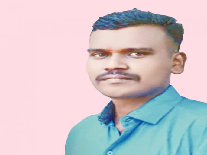 SRPF jawan Gautam Shahane's extreme decision; ended his life at his residence | एसआरपीएफ जवानाचा टोकाचा निर्णय; निवासस्थानात संपवले जीवन SRPF jawan Gautam Shahane's extreme decision; ended his life at his residence | एसआरपीएफ जवानाचा टोकाचा निर्णय; निवासस्थानात संपवले जीवन