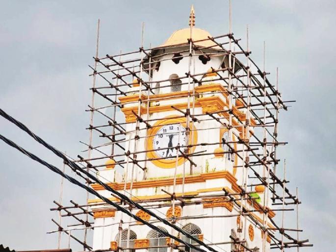 Aurangabad's heritage, the 120-year-old Shahaganj Clock Tower is ticking again | ऐतिहासीक वारशात फुंकले प्राण, १२० वर्षांच्या शहागंज क्लॉक टॉवरची टिकटिक पुन्हा सुरू Aurangabad's heritage, the 120-year-old Shahaganj Clock Tower is ticking again | ऐतिहासीक वारशात फुंकले प्राण, १२० वर्षांच्या शहागंज क्लॉक टॉवरची टिकटिक पुन्हा सुरू