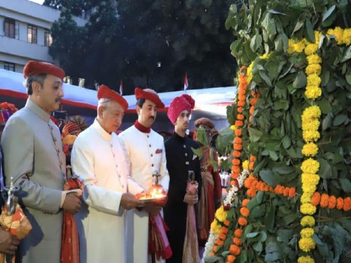 This year there is no fund from the government itself for the Shahi Dussehra of Kolhapur | काेल्हापूरच्या शाही दसऱ्याला शासनाकडूनच ठेंगा, राज्य महोत्सवासाठी यंदा निधीच नाही  This year there is no fund from the government itself for the Shahi Dussehra of Kolhapur | काेल्हापूरच्या शाही दसऱ्याला शासनाकडूनच ठेंगा, राज्य महोत्सवासाठी यंदा निधीच नाही