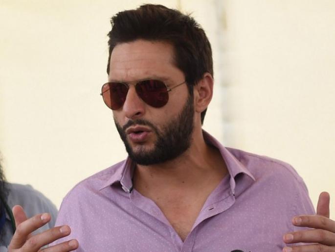 Cricketers who were caught in scandals | धक्कादायक! या खेळाडूंवरही लागले होते सेक्स स्कॅंडलचे आरोप