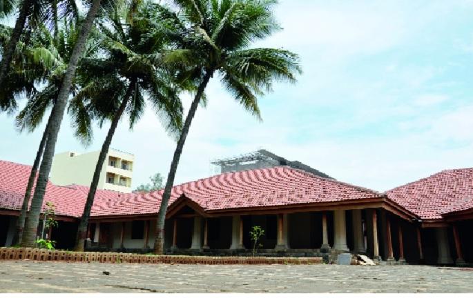 One crore of Shahu's birthplace will go back | १२ वर्षांच्या मतभेदांचे ग्रहण सुटणार कधी ? शाहू जन्मस्थळाचे एक कोटी परत जाणार One crore of Shahu's birthplace will go back | १२ वर्षांच्या मतभेदांचे ग्रहण सुटणार कधी ? शाहू जन्मस्थळाचे एक कोटी परत जाणार