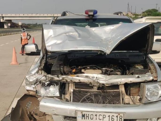 Accident involving Special Public Prosecutor Ajay Misar's car on Samriddhi Highway; Three injured | समृद्धी हायवेवर विशेष सरकारी वकील अजय मिसर यांच्या कारला अपघात; तिघे जखमी Accident involving Special Public Prosecutor Ajay Misar's car on Samriddhi Highway; Three injured | समृद्धी हायवेवर विशेष सरकारी वकील अजय मिसर यांच्या कारला अपघात; तिघे जखमी