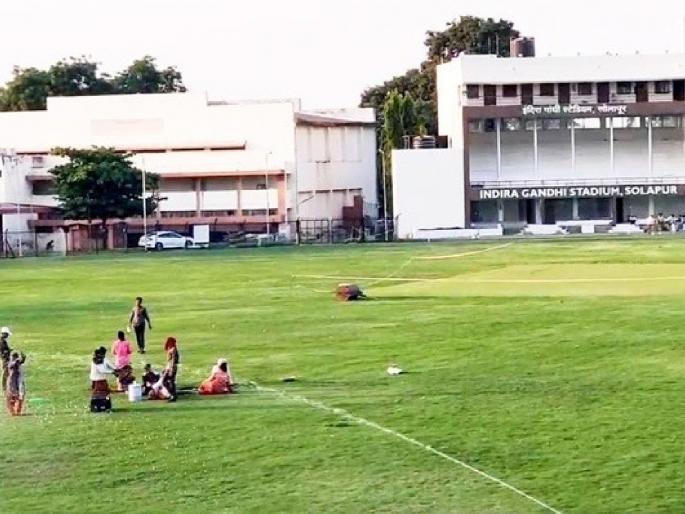 Big news! Ranji matches to be held in Solapur after 29 years; Maharashtra vs Manipur 1st match | मोठी बातमी! २९ वर्षानंतर सोलापुरात होणार रणजी मॅचेस; महाराष्ट्र विरूध्द मणिपूर पहिला सामना Big news! Ranji matches to be held in Solapur after 29 years; Maharashtra vs Manipur 1st match | मोठी बातमी! २९ वर्षानंतर सोलापुरात होणार रणजी मॅचेस; महाराष्ट्र विरूध्द मणिपूर पहिला सामना