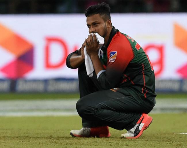 Shakib al hasan's career could be finish; This was also done before | शकिबचे करीअर होऊ शकते खल्लास; यापूर्वीही केला होता 'हा' प्रताप