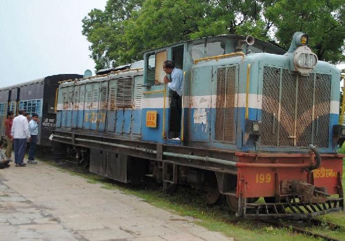 ‘Shakuntala’ train can give a boost to Vidarbha economy | ‘शकुंतला’ देऊ शकते विदर्भाच्या अर्थकारणाला बूस्टर; राजकीय इच्छाशक्तीची गरज ‘Shakuntala’ train can give a boost to Vidarbha economy | ‘शकुंतला’ देऊ शकते विदर्भाच्या अर्थकारणाला बूस्टर; राजकीय इच्छाशक्तीची गरज