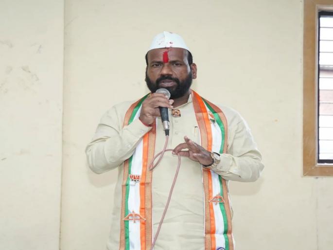 pune news Shankar Mandekar emotional after brother's mistake; apologizes to Warkari sect, assures not to make the same mistake in future | चुकीचं कधीच वागणार नाही;भावाच्या चुकीनंतर शंकर मांडेकर भावूक; वारकरी संप्रदायाची माफी मागितली pune news Shankar Mandekar emotional after brother's mistake; apologizes to Warkari sect, assures not to make the same mistake in future | चुकीचं कधीच वागणार नाही;भावाच्या चुकीनंतर शंकर मांडेकर भावूक; वारकरी संप्रदायाची माफी मागितली