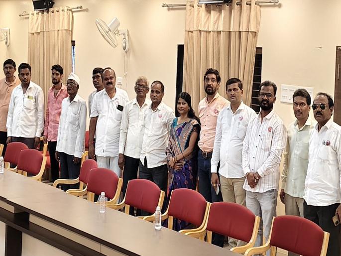 ..otherwise they will disrupt the campaign meetings of the leaders, warned the leader of the Farmers Association, Shankarao Godse | ..अन्यथा नेत्यांच्या प्रचार सभा उधळून लावणार, शेतकरी संघटनेचे नेते शंकरराव गोडसेंनी दिला इशारा ..otherwise they will disrupt the campaign meetings of the leaders, warned the leader of the Farmers Association, Shankarao Godse | ..अन्यथा नेत्यांच्या प्रचार सभा उधळून लावणार, शेतकरी संघटनेचे नेते शंकरराव गोडसेंनी दिला इशारा