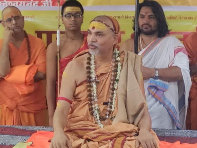 His habit of creating controversy and sensation swami avimukateshwaranand should give proof of stolen gold from kedarnath dham says shri badrinath kedarnath temple committee president ajendra ajay | "वाद निर्माण करणे आणि सनसनाटी पसरवणे त्यांची सवय..."; केदारनाथ मंदिर समितीचे अध्यक्ष शंकराचार्यांवर बरसले His habit of creating controversy and sensation swami avimukateshwaranand should give proof of stolen gold from kedarnath dham says shri badrinath kedarnath temple committee president ajendra ajay | "वाद निर्माण करणे आणि सनसनाटी पसरवणे त्यांची सवय..."; केदारनाथ मंदिर समितीचे अध्यक्ष शंकराचार्यांवर बरसले