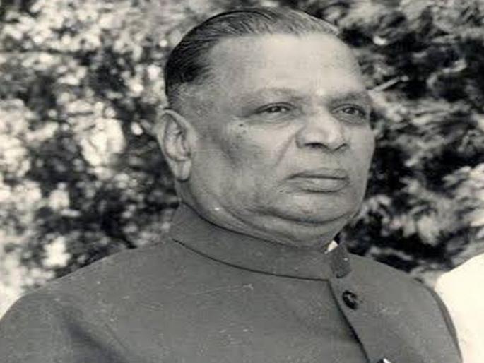 maharashtra government announces Jal Bhushan award in the name of shankarrao chavan | राज्य सरकार शंकरराव चव्हाण यांच्या नावे जलभूषण पुरस्कार देणार maharashtra government announces Jal Bhushan award in the name of shankarrao chavan | राज्य सरकार शंकरराव चव्हाण यांच्या नावे जलभूषण पुरस्कार देणार