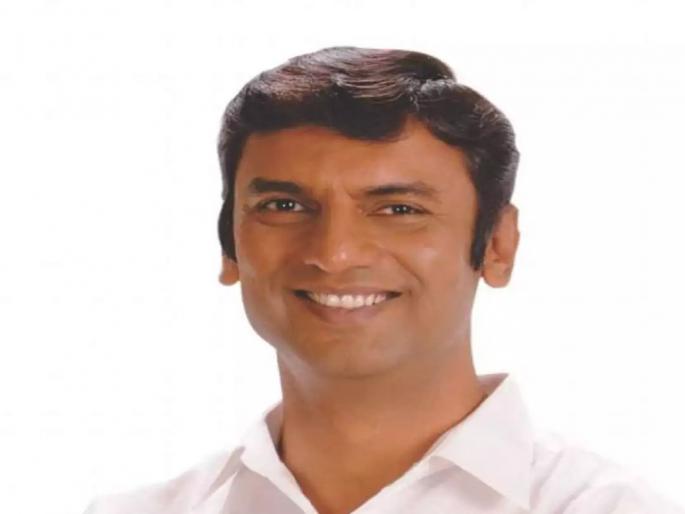 Defeating Corona is more important than politics - Shankarrao Gadakh | राजकारणापेक्षा कोरोनाला हरविणे महत्त्वाचे- शंकरराव गडाख Defeating Corona is more important than politics - Shankarrao Gadakh | राजकारणापेक्षा कोरोनाला हरविणे महत्त्वाचे- शंकरराव गडाख