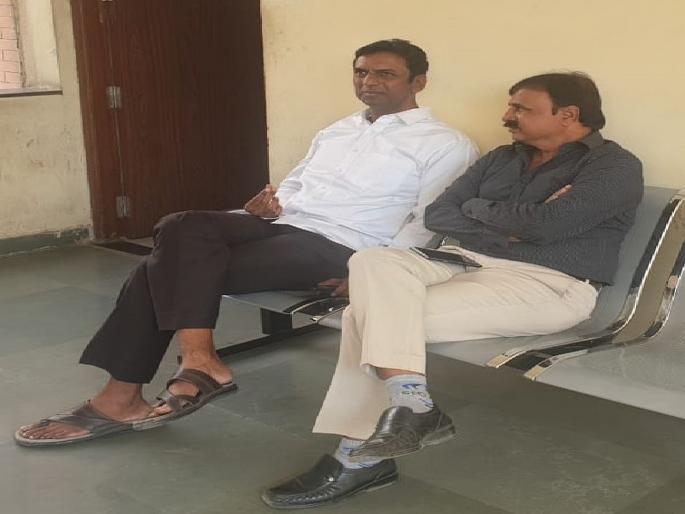 Former MLA Shankarrao Gadakha appeared in the police | माजी आमदार शंकरराव गडाख पोलिसांत हजर  Former MLA Shankarrao Gadakha appeared in the police | माजी आमदार शंकरराव गडाख पोलिसांत हजर