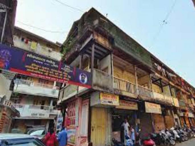 Shantaram chawl that tells the history of independence | प्रासंगिक: स्वातंत्र्याचा इतिहास सांगणारी 'शांताराम' नावाची चाळ Shantaram chawl that tells the history of independence | प्रासंगिक: स्वातंत्र्याचा इतिहास सांगणारी 'शांताराम' नावाची चाळ