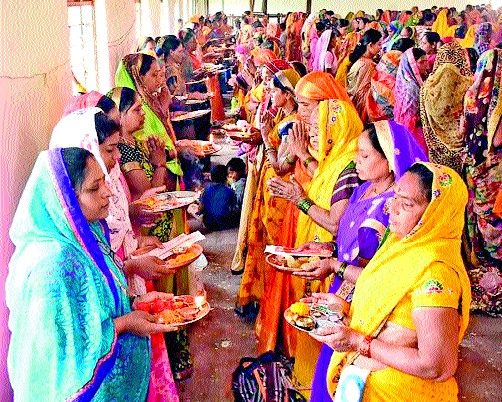 Land worship of temples in the genocide of Ozar | ओझरच्या जनशांतिधामात मंदिरांचे भूमिपूजन Land worship of temples in the genocide of Ozar | ओझरच्या जनशांतिधामात मंदिरांचे भूमिपूजन