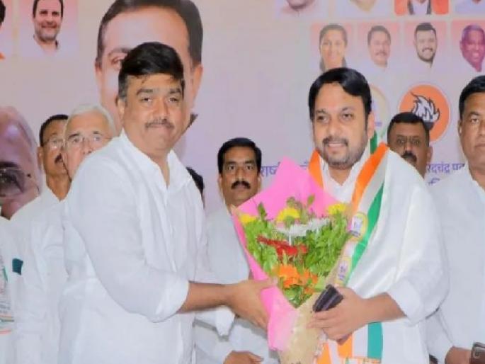 Maharashtra assembly vidhan sabha election 2024 Congress candidate MLA Vishwajit Kadam from Palus-Kadegaon assembly constituency, NCP MLA Arun Lad, Sharad Lad on a platform | विश्वजीत कदम, शरद लाड यांचे अखेर मनोमिलन; काही दिवसांपासून रंगले होते मानापमान नाट्य Maharashtra assembly vidhan sabha election 2024 Congress candidate MLA Vishwajit Kadam from Palus-Kadegaon assembly constituency, NCP MLA Arun Lad, Sharad Lad on a platform | विश्वजीत कदम, शरद लाड यांचे अखेर मनोमिलन; काही दिवसांपासून रंगले होते मानापमान नाट्य