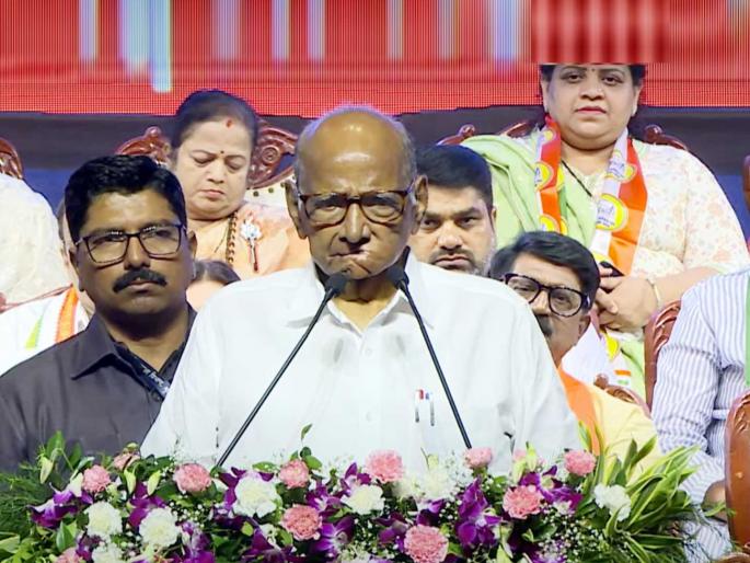 sharad pawar said in maha vikas aghadi melava that crisis on the constitution is not over and state wants to be changes | “संविधानावरचे संकट टळलेले नाही, राज्यात परिवर्तन करायचे आहे”; शरद पवारांचे मोठे विधान sharad pawar said in maha vikas aghadi melava that crisis on the constitution is not over and state wants to be changes | “संविधानावरचे संकट टळलेले नाही, राज्यात परिवर्तन करायचे आहे”; शरद पवारांचे मोठे विधान