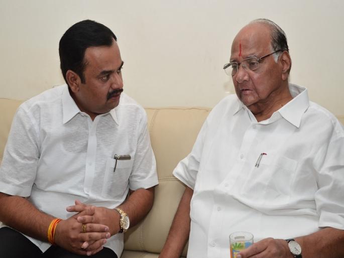 sharad pawar decided to step down as ncp president warns Pune NCP on retirement announcement | "जिथे आमचा देव नाही तिथे नमस्कारही नाही, आम्हीही राजीनामा देतोय" पुणे NCP शहराध्यक्षांचा इशारा sharad pawar decided to step down as ncp president warns Pune NCP on retirement announcement | "जिथे आमचा देव नाही तिथे नमस्कारही नाही, आम्हीही राजीनामा देतोय" पुणे NCP शहराध्यक्षांचा इशारा