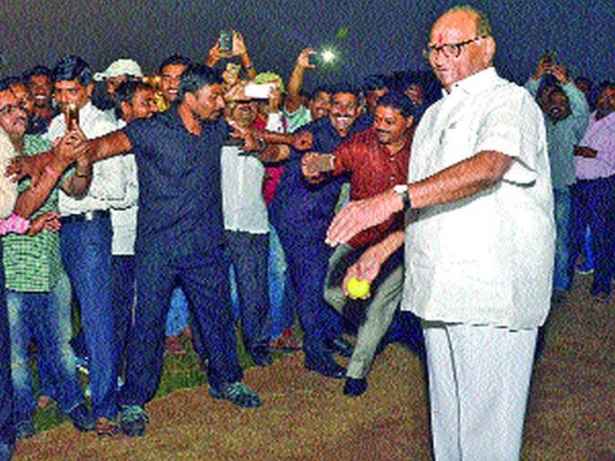 Hand in hand to make the state: Sharad Pawar | राज्याचा गाडा सुरळीत करण्यासाठी हातात हात : शरद पवार Hand in hand to make the state: Sharad Pawar | राज्याचा गाडा सुरळीत करण्यासाठी हातात हात : शरद पवार