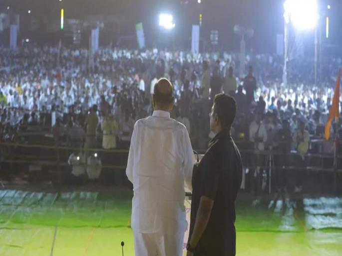 Explainer ncp Sharad Pawars meetings became popular in West Maharashtra Will crowds turn into votes | Explainer : पश्चिम महाराष्ट्रात शरद पवारांच्या सभा गाजल्या; मात्र गर्दीचं रुपांतर मतांमध्ये होणार का? Explainer ncp Sharad Pawars meetings became popular in West Maharashtra Will crowds turn into votes | Explainer : पश्चिम महाराष्ट्रात शरद पवारांच्या सभा गाजल्या; मात्र गर्दीचं रुपांतर मतांमध्ये होणार का?