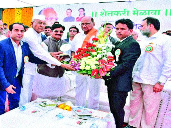 60 percent of the country's agriculture does not have water- Sharad Pawar | देशातील ६० टक्के शेतीला पाणी नाही - शरद पवार