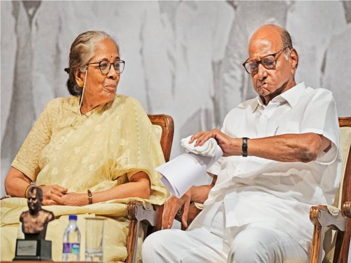 Sharad Pawar's powerful shock of Retirement, NCP leaders shocked but Ajit Pawar had an idea? | शरद पवारांचा पॉवरफुल धक्का, राष्ट्रवादी नेते भावूक पण अजित पवारांना होती कल्पना? Sharad Pawar's powerful shock of Retirement, NCP leaders shocked but Ajit Pawar had an idea? | शरद पवारांचा पॉवरफुल धक्का, राष्ट्रवादी नेते भावूक पण अजित पवारांना होती कल्पना?