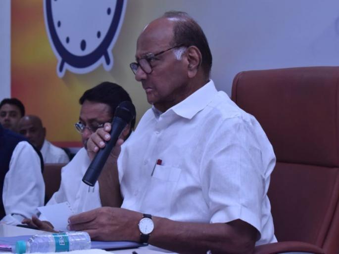 ncp chief sharad pawar criticize on bjp government | समाजात फूट पाडण्याचे काम भाजपा सरकार करत आहे - शरद पवार ncp chief sharad pawar criticize on bjp government | समाजात फूट पाडण्याचे काम भाजपा सरकार करत आहे - शरद पवार