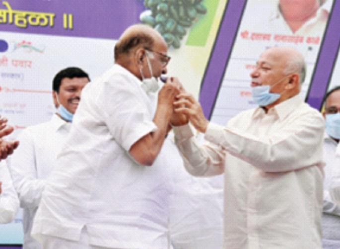 One of the ruling riots on Republic Day - Sharad Pawar | प्रजासत्ताकदिनी धुडगूस घालणारे सत्ताधाऱ्यांपैकीच, शरद पवारांचा केंद्र सरकारवर निशाणा One of the ruling riots on Republic Day - Sharad Pawar | प्रजासत्ताकदिनी धुडगूस घालणारे सत्ताधाऱ्यांपैकीच, शरद पवारांचा केंद्र सरकारवर निशाणा