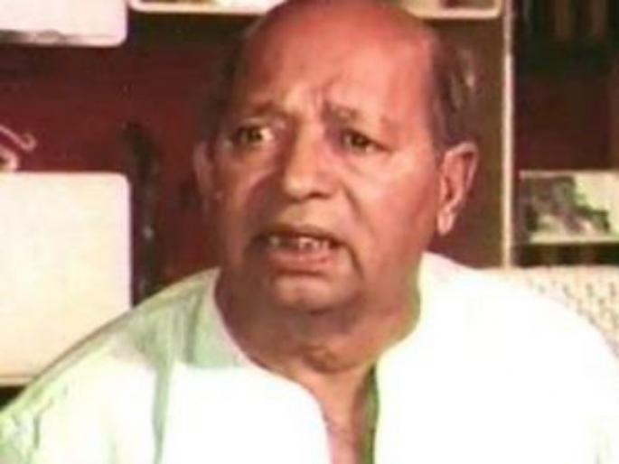 Theater Circle Forget actor Sharad Talwalkar's Birth Centenary Year | मृत्युपश्चातही कलाकार उपेक्षितच : शरद तळवलकरांच्या जन्मशताब्दी वर्षाचा नाट्य वर्तुळाला विसर Theater Circle Forget actor Sharad Talwalkar's Birth Centenary Year | मृत्युपश्चातही कलाकार उपेक्षितच : शरद तळवलकरांच्या जन्मशताब्दी वर्षाचा नाट्य वर्तुळाला विसर