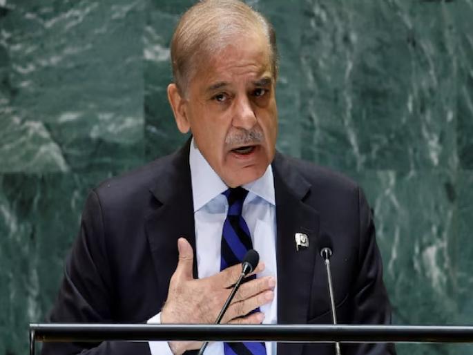 Pakistan IMF Loan: Not Pakistan, but 'Begar'; Again ask for loan to IMF | कुणी कर्ज देता का कर्ज?... पाकिस्तानने पुन्हा IMF पुढे पसरले हात, महापुराचं कारण देत मागितला मोठा निधी