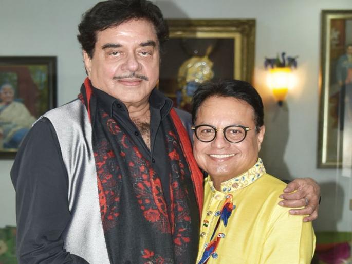 Shatrughan Sinha meets Vijay darda in Yawatmal House at Nagpur | दिवाळीनंतर होणार राजकीय ‘धमाका’, शत्रुघ्न सिन्हा यांचे संकेत; यवतमाळ हाऊस येथे विजय दर्डा यांची घेतली भेट Shatrughan Sinha meets Vijay darda in Yawatmal House at Nagpur | दिवाळीनंतर होणार राजकीय ‘धमाका’, शत्रुघ्न सिन्हा यांचे संकेत; यवतमाळ हाऊस येथे विजय दर्डा यांची घेतली भेट