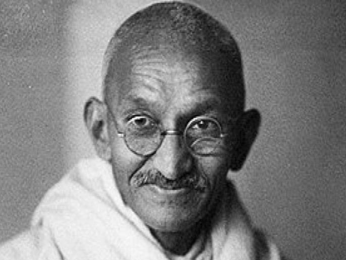 Mahatma Gandhi: The name of strength, not of compulsion! | महात्मा गांधी : मजबुरीचे नव्हे, मजबुतीचेच नाव! Mahatma Gandhi: The name of strength, not of compulsion! | महात्मा गांधी : मजबुरीचे नव्हे, मजबुतीचेच नाव!