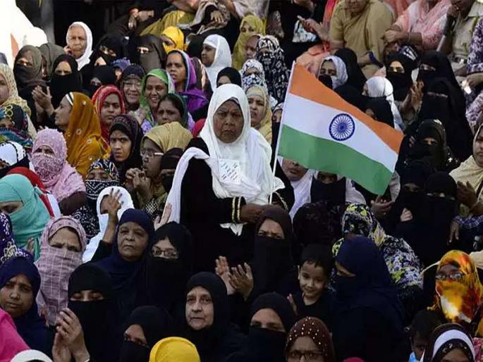 Shaheenbagh protesters will move elsewhere | शाहीनबागच्या निदर्शकांना अन्यत्र हलविणार Shaheenbagh protesters will move elsewhere | शाहीनबागच्या निदर्शकांना अन्यत्र हलविणार