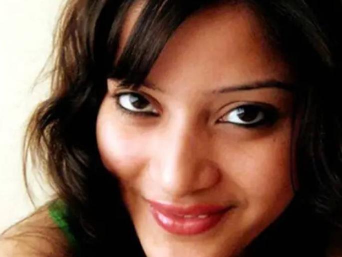 Sheena Bora Murder Case: Sheena Bora's charred bone remains missing, CBI admits in court that no bones were found | शीना बोराच्या जळालेल्या हाडांचे अवशेष गायब, हाडे सापडत नसल्याची सीबीआयची कोर्टात कबुली Sheena Bora Murder Case: Sheena Bora's charred bone remains missing, CBI admits in court that no bones were found | शीना बोराच्या जळालेल्या हाडांचे अवशेष गायब, हाडे सापडत नसल्याची सीबीआयची कोर्टात कबुली
