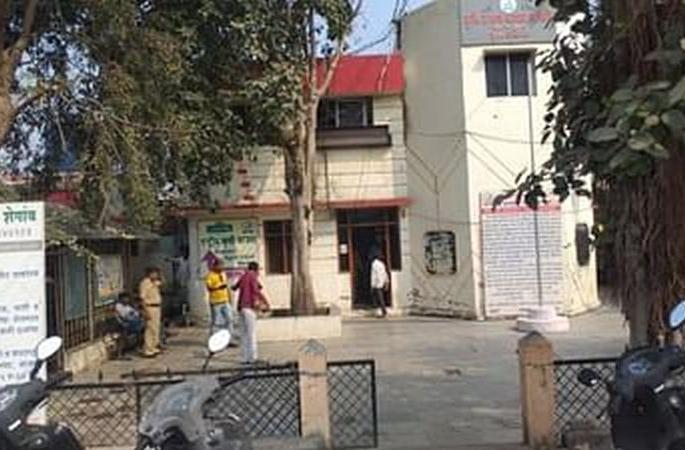 Three more directors in Shegaon Market Committee are ineligible | शेगाव बाजार समितीमधील आणखी तीन संचालक अपात्र Three more directors in Shegaon Market Committee are ineligible | शेगाव बाजार समितीमधील आणखी तीन संचालक अपात्र