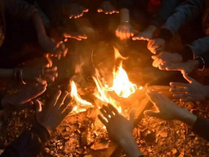 Parbhanikar garathle, mercury at eight degrees; Hudhudi remains in the city area | परभणीकर गारठले, पारा आठ अंशावर; शहर परिसरात हुडहुडी कायम Parbhanikar garathle, mercury at eight degrees; Hudhudi remains in the city area | परभणीकर गारठले, पारा आठ अंशावर; शहर परिसरात हुडहुडी कायम