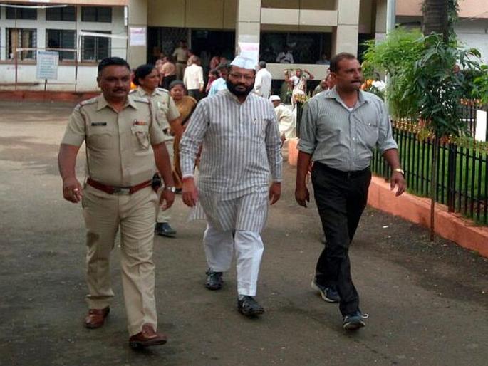 Judicial custody in Bhadrakali's murder; Gajanan Shelar was arrested by Sarkarwada police | भद्रकालीच्या गुन्ह्यात न्यायालयीन कोठडी; गजानन शेलार यांना सरकारवाडा पोलिसांकडून अटक Judicial custody in Bhadrakali's murder; Gajanan Shelar was arrested by Sarkarwada police | भद्रकालीच्या गुन्ह्यात न्यायालयीन कोठडी; गजानन शेलार यांना सरकारवाडा पोलिसांकडून अटक