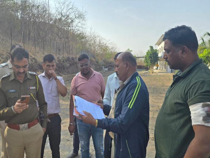 Robbery at police constable house A couple was robbed many crimes will be solved in khed | पोलीस शिपायाच्या घरी दरोडा; एका दाम्पत्याला लुटले, अनेक गुन्ह्यांची उकल होणार? Robbery at police constable house A couple was robbed many crimes will be solved in khed | पोलीस शिपायाच्या घरी दरोडा; एका दाम्पत्याला लुटले, अनेक गुन्ह्यांची उकल होणार?