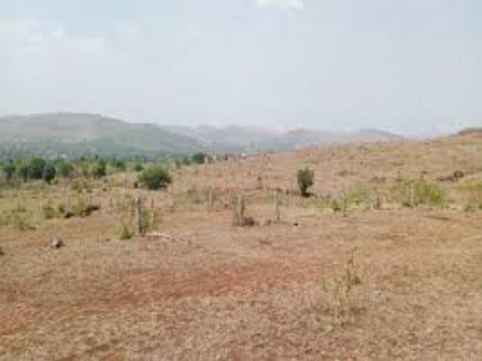 Administration seizes farmers' lands for Pune-Nashik railway line | पुणे नाशिक रेल्वे मार्गासाठी प्रशासनाकडून शेतकऱ्यांच्या जमिनी ताब्यात Administration seizes farmers' lands for Pune-Nashik railway line | पुणे नाशिक रेल्वे मार्गासाठी प्रशासनाकडून शेतकऱ्यांच्या जमिनी ताब्यात