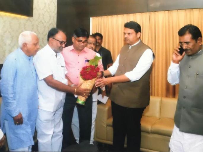 Delegation of Farmers' Union with Chief Minister | शेतकरी संघटनेच्या शिष्टमंडळाची मुख्यमंत्र्यांसोबत चर्चा Delegation of Farmers' Union with Chief Minister | शेतकरी संघटनेच्या शिष्टमंडळाची मुख्यमंत्र्यांसोबत चर्चा