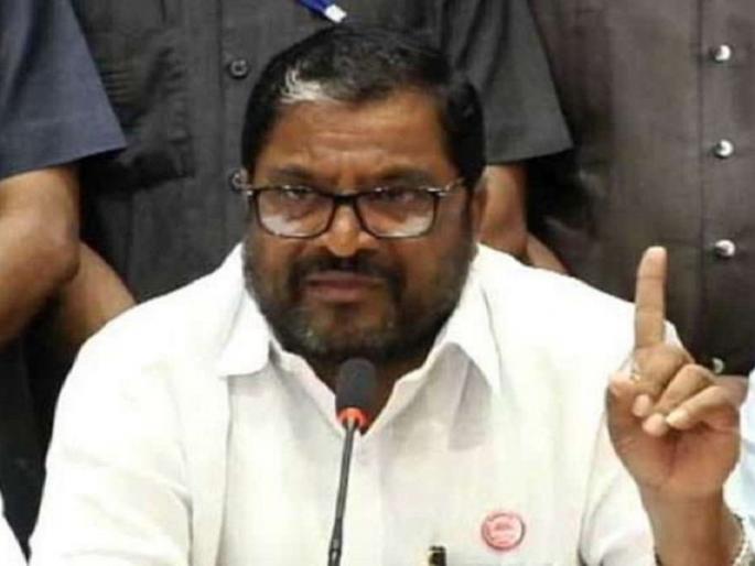 Don’t force the law to take over; Raju Shetty warns government over electricity bill | कायदा हातात घेण्यास मजबूर करू नका; वीज बीलावरून राजू शेट्टींचा सरकारला इशारा Don’t force the law to take over; Raju Shetty warns government over electricity bill | कायदा हातात घेण्यास मजबूर करू नका; वीज बीलावरून राजू शेट्टींचा सरकारला इशारा