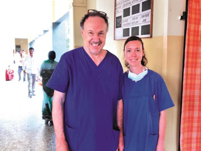 German Avila, a new face for patients; Smiles on the faces of the ordinary | रूग्णांना नवा चेहरा देणारा जर्मन अवलिया; सर्वसामान्यांच्या चेह-यावर हसू German Avila, a new face for patients; Smiles on the faces of the ordinary | रूग्णांना नवा चेहरा देणारा जर्मन अवलिया; सर्वसामान्यांच्या चेह-यावर हसू