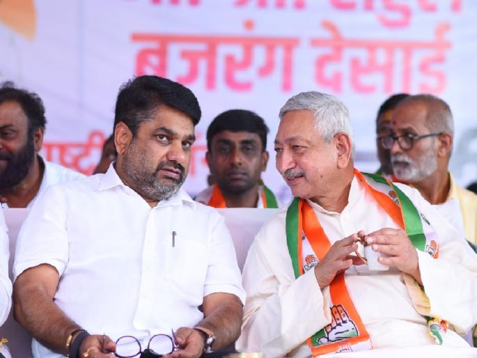 Maharashtra assembly vidhan sabha election 2024 After Madhurimaraje Chhatrapatire treat in Kolhapur, Satej Patil-Shahu Chhatrapati in pebbles on a platform | कोल्हापुरात मधुरिमाराजेंच्या माघारीनंतर वातावरण तापले, गारगोटीत सतेज पाटील-शाहू छत्रपती एका व्यासपीठावर आले Maharashtra assembly vidhan sabha election 2024 After Madhurimaraje Chhatrapatire treat in Kolhapur, Satej Patil-Shahu Chhatrapati in pebbles on a platform | कोल्हापुरात मधुरिमाराजेंच्या माघारीनंतर वातावरण तापले, गारगोटीत सतेज पाटील-शाहू छत्रपती एका व्यासपीठावर आले