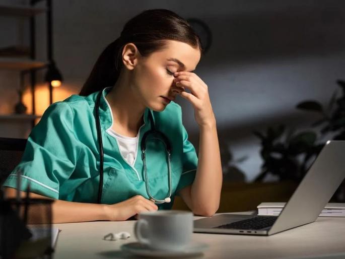 you are doing Shift work in job? Effects on fertility | शिफ्टमध्ये काम? प्रजनन क्षमतेवर परिणाम you are doing Shift work in job? Effects on fertility | शिफ्टमध्ये काम? प्रजनन क्षमतेवर परिणाम