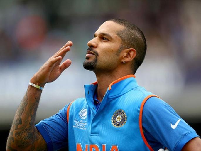 Shikhar Dhawan is the standard of most fours; Suresh Raina is second and Dhoni is the 15th | शिखर धवन सर्वाधिक चौकारांचा मानकरी; सुरेश रैना दुसऱ्या, तर धोनी पंधराव्या क्रमांकावर