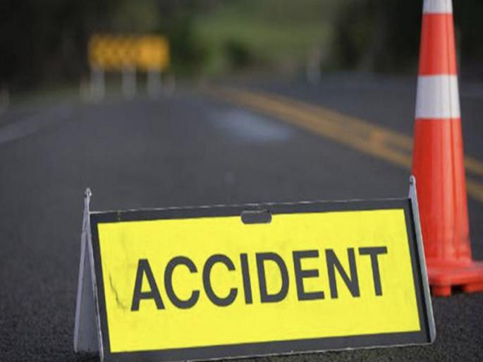 The seven-month-old baby, along with the parents, was crushed by the container; Terrible accident on Shikrapur-Chakan road | आई-वडिलांसह सात महिन्याच्या बाळाला कंटेनरने चिरडले; शिक्रापूर-चाकण रस्त्यावरील भीषण अपघात The seven-month-old baby, along with the parents, was crushed by the container; Terrible accident on Shikrapur-Chakan road | आई-वडिलांसह सात महिन्याच्या बाळाला कंटेनरने चिरडले; शिक्रापूर-चाकण रस्त्यावरील भीषण अपघात